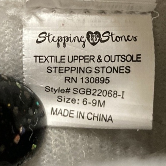 Stepping stones grey fur booties size 6-9 months - Picture 2 of 5